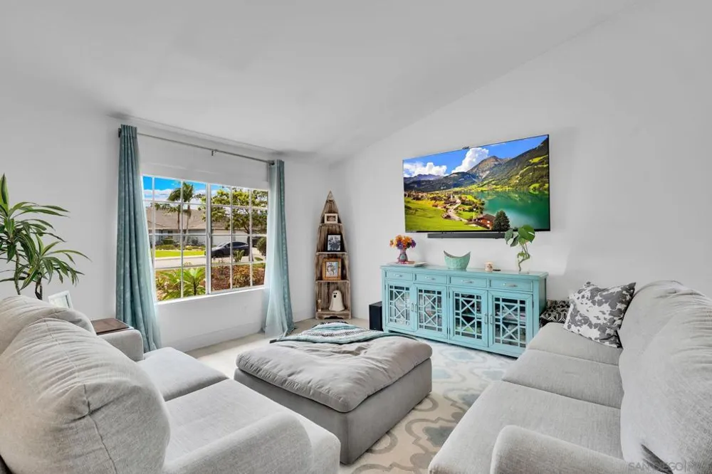5521 Daybreak Ct Oceanside, CA 92057
