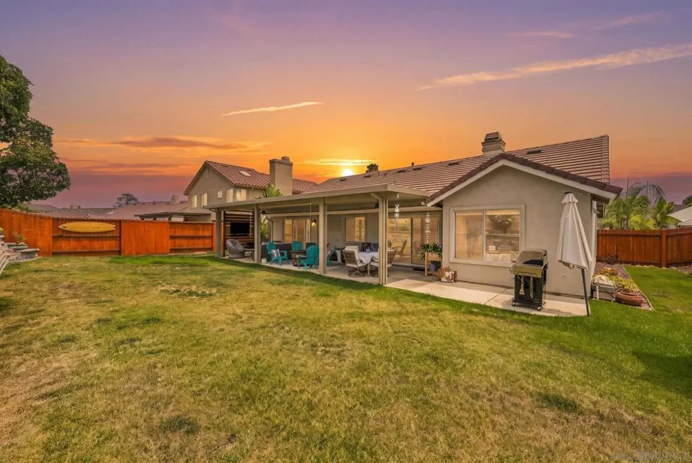 5521 Daybreak Ct Oceanside, CA 92057