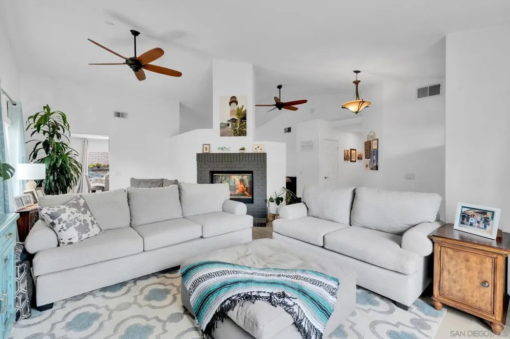 5521 Daybreak Ct Oceanside, CA 92057
