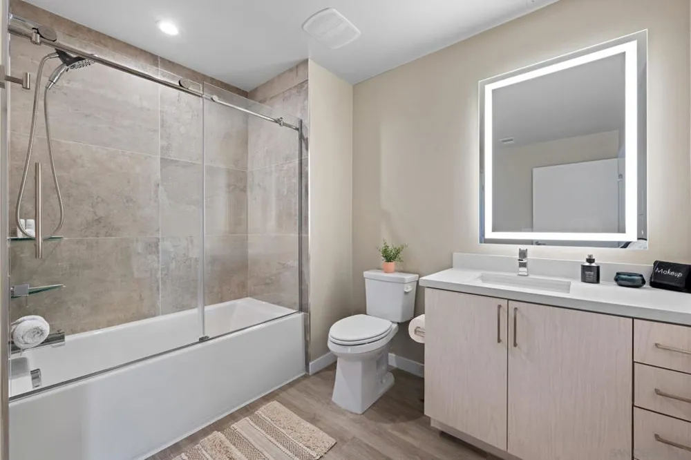 355 Cleveland St #309 Oceanside, CA 92054