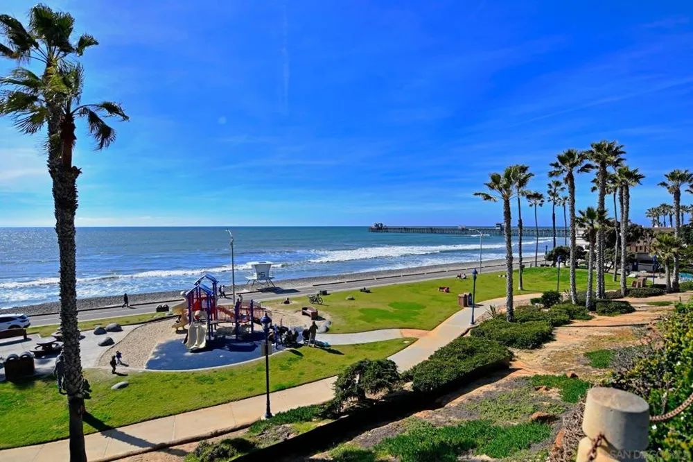 355 Cleveland St #309 Oceanside, CA 92054