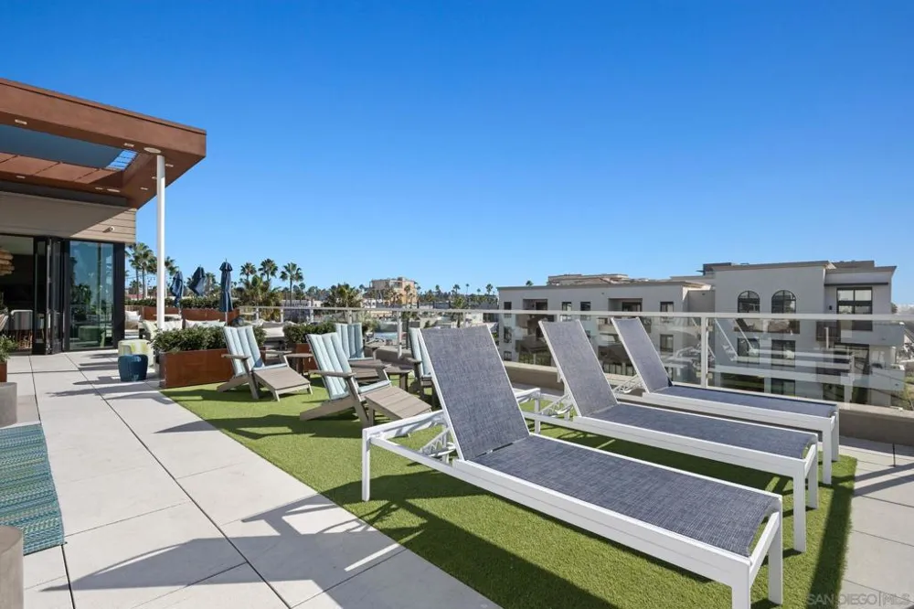 355 Cleveland St #309 Oceanside, CA 92054