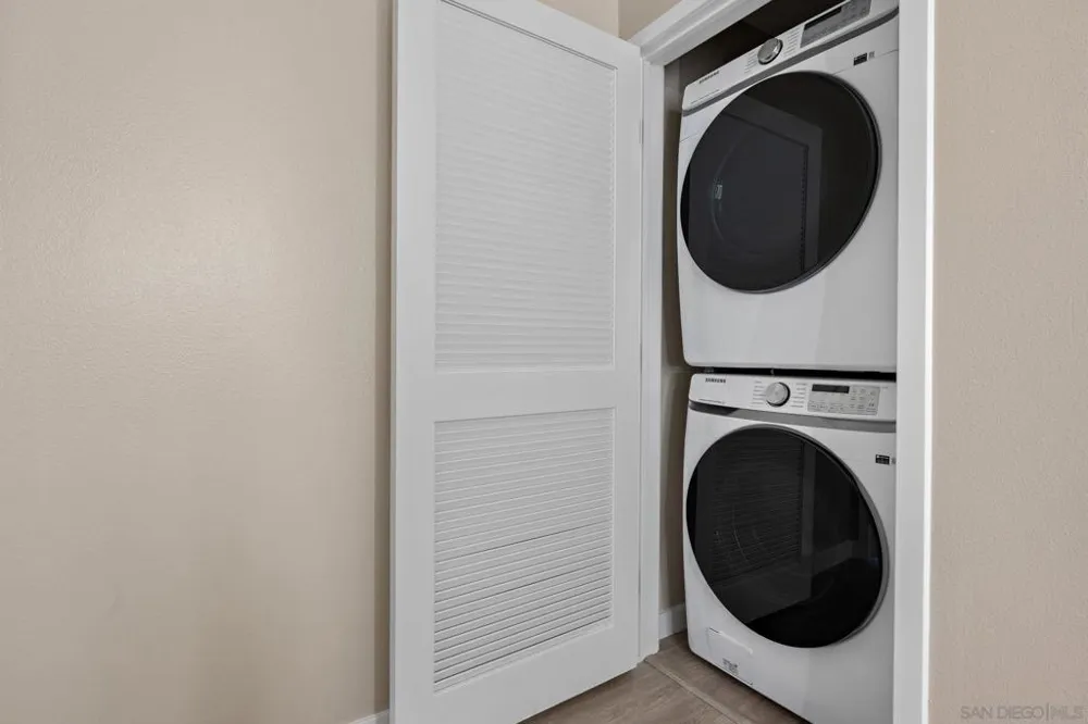 355 Cleveland St #309 Oceanside, CA 92054