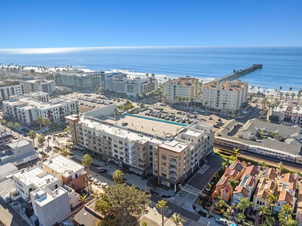 355 Cleveland St #309 Oceanside, CA 92054