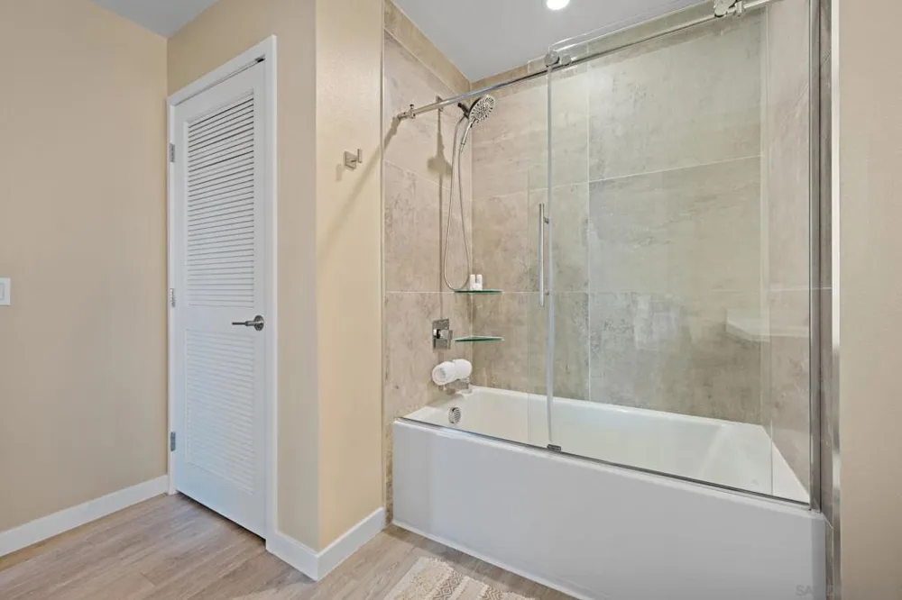 355 Cleveland St #309 Oceanside, CA 92054