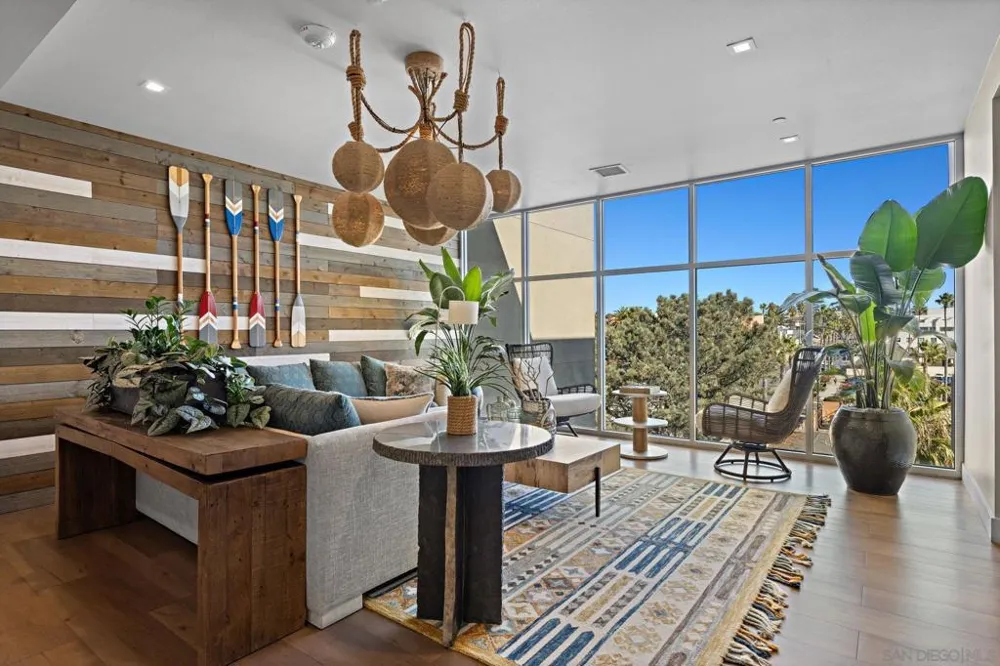 355 Cleveland St #309 Oceanside, CA 92054