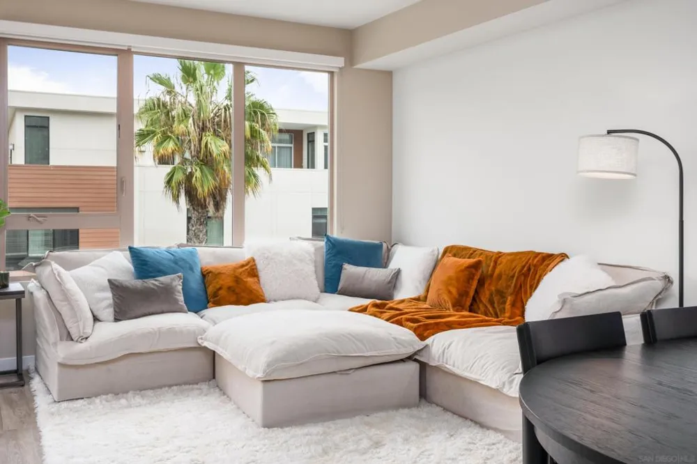 355 Cleveland St #309 Oceanside, CA 92054