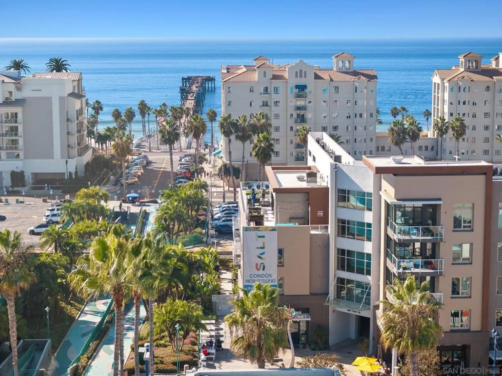 355 Cleveland St #309 Oceanside, CA 92054