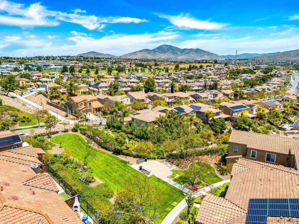 2205 Andalusia Lane #6 Chula Vista, CA 91915