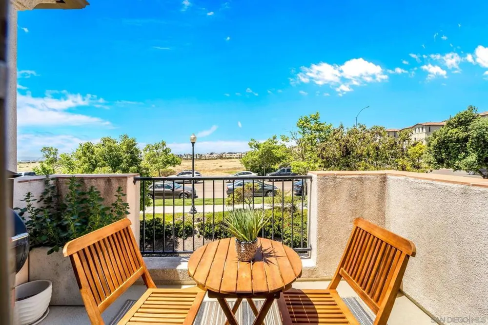 2205 Andalusia Lane #6 Chula Vista, CA 91915