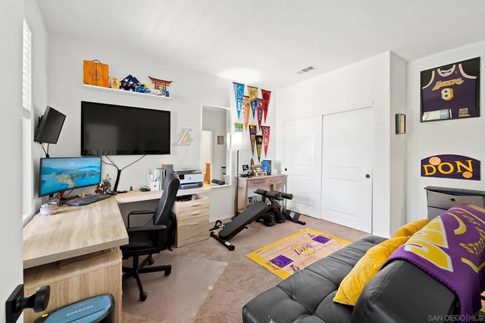 2205 Andalusia Lane #6 Chula Vista, CA 91915