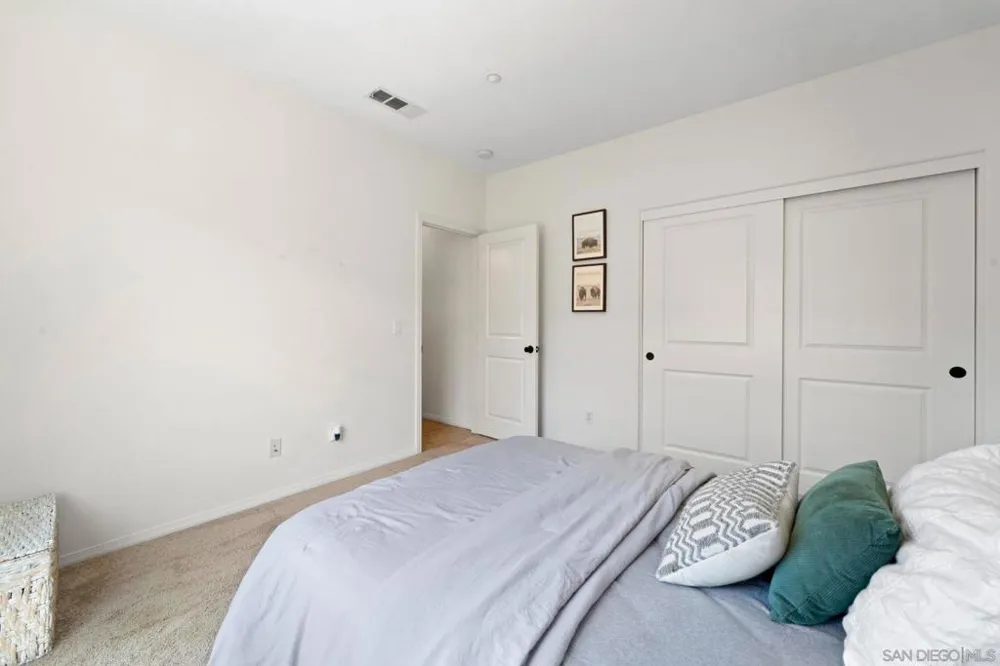2205 Andalusia Lane #6 Chula Vista, CA 91915