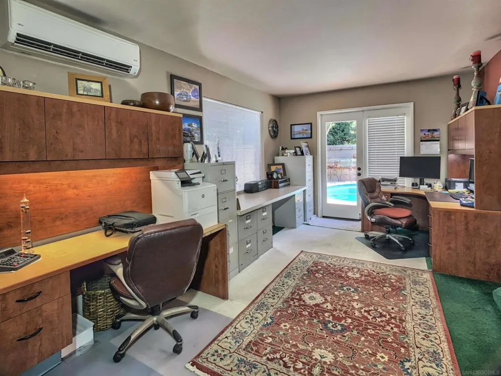 1090 ELLEN LANE El Cajon, CA 92019