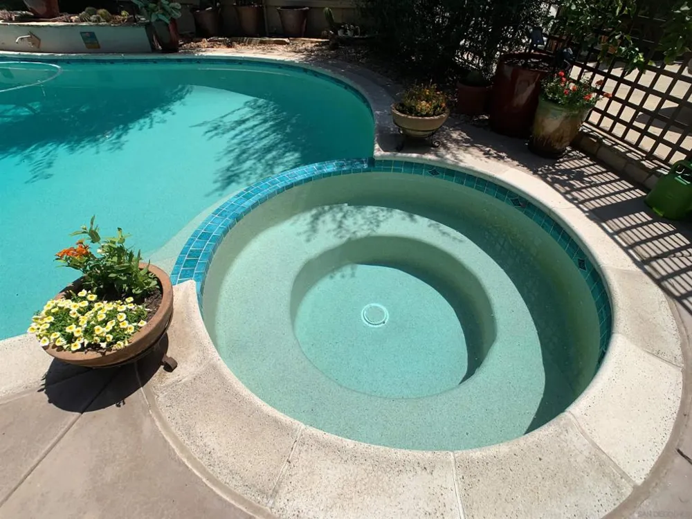1090 ELLEN LANE El Cajon, CA 92019