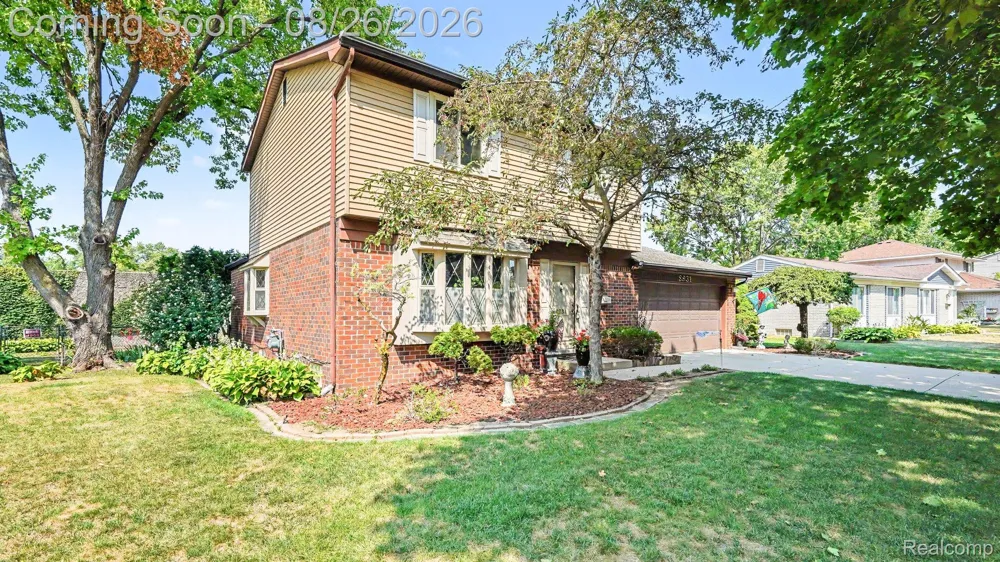 8931 Briarwood Drive Plymouth Charter Township, MI 48170