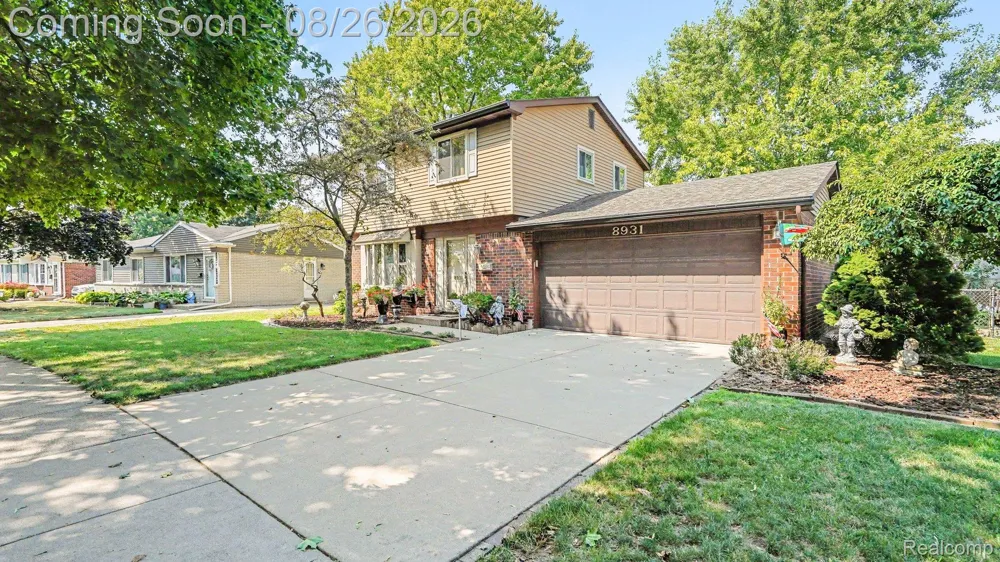 8931 Briarwood Drive Plymouth Charter Township, MI 48170