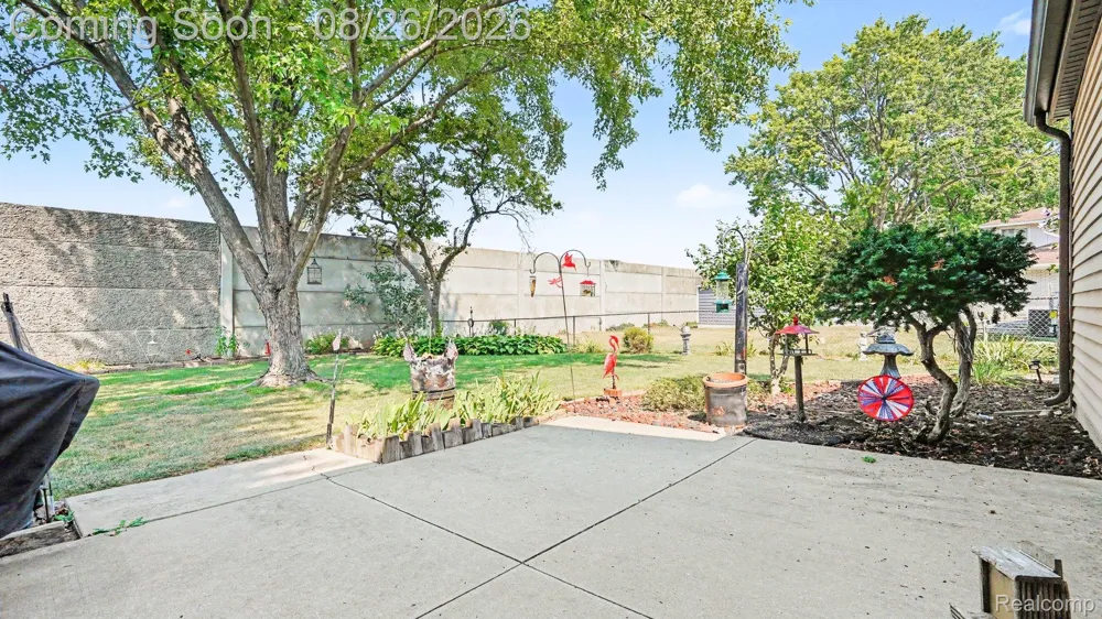 8931 Briarwood Drive Plymouth Charter Township, MI 48170