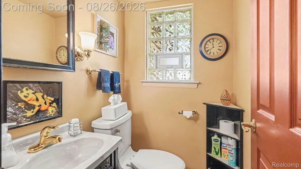8931 Briarwood Drive Plymouth Charter Township, MI 48170