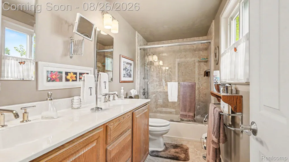 8931 Briarwood Drive Plymouth Charter Township, MI 48170