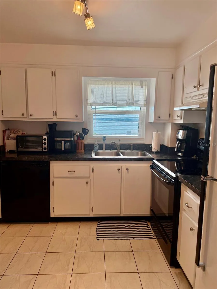1270 GULF BOULEVARD #707 Clearwater Beach, FL 33767