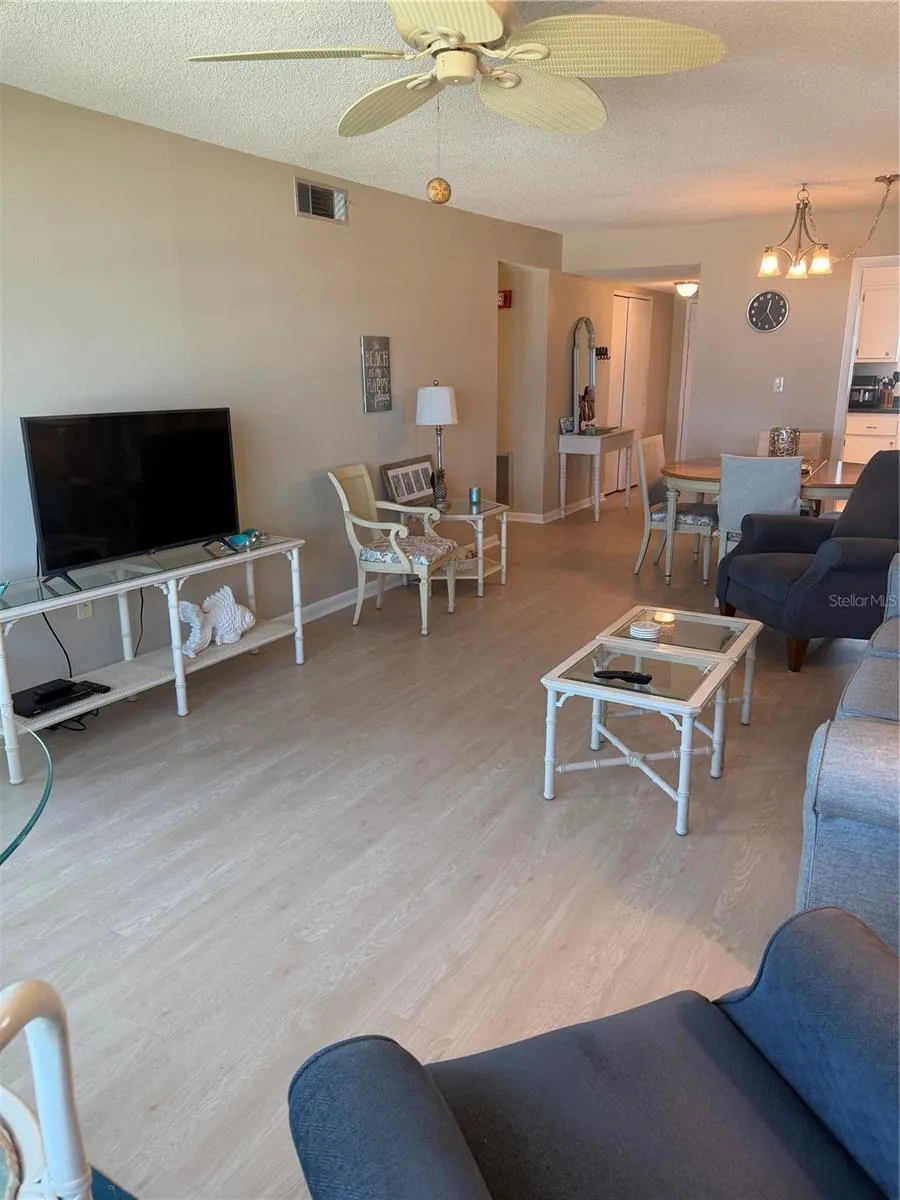 1270 GULF BOULEVARD #707 Clearwater Beach, FL 33767