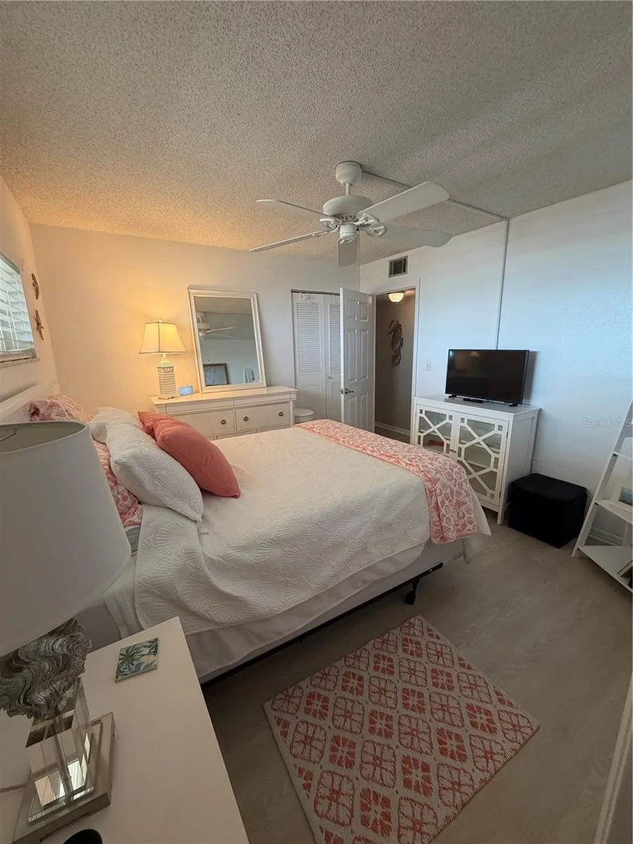 1270 GULF BOULEVARD #707 Clearwater Beach, FL 33767