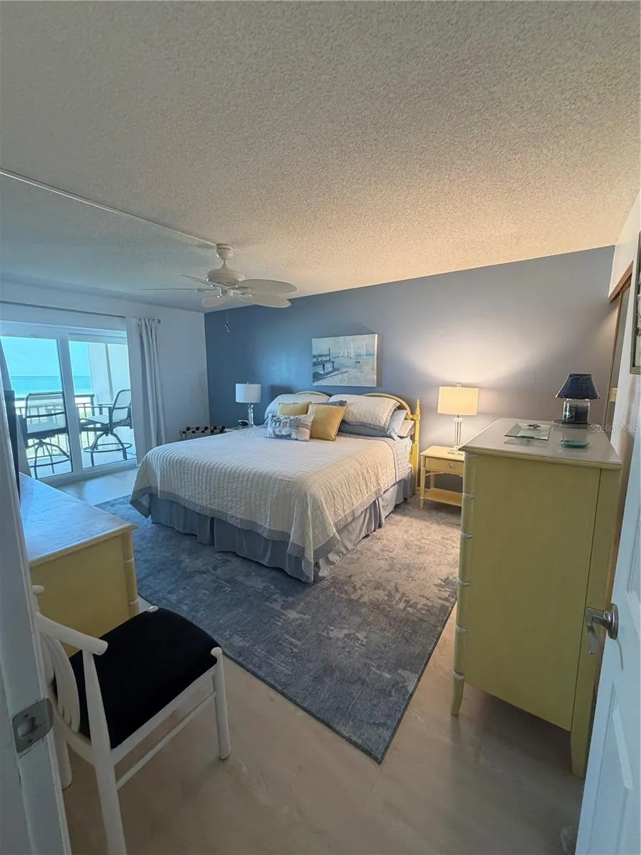 1270 GULF BOULEVARD #707 Clearwater Beach, FL 33767