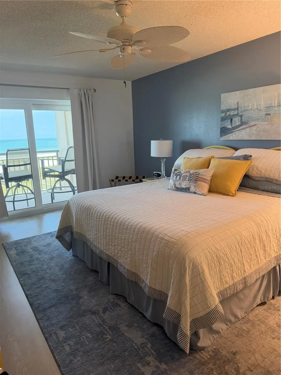 1270 GULF BOULEVARD #707 Clearwater Beach, FL 33767