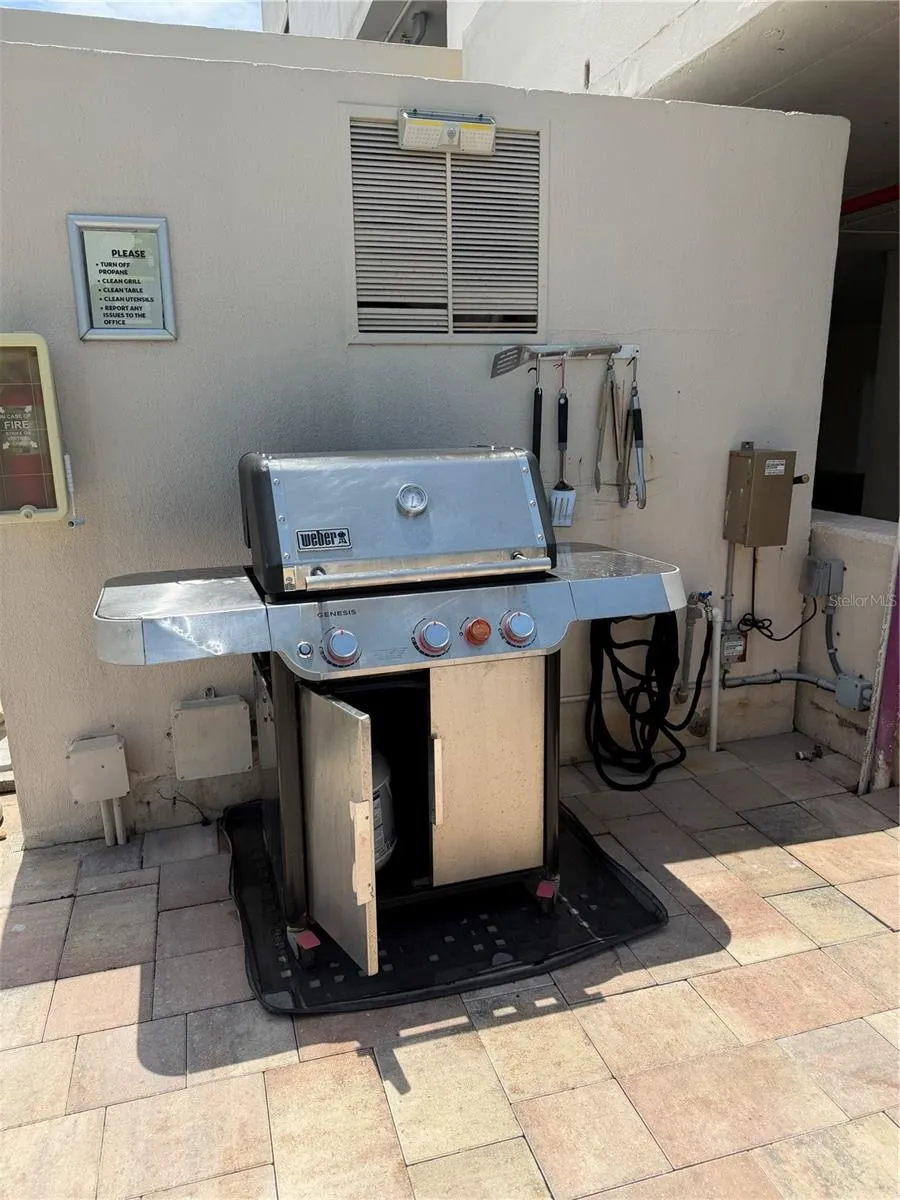 1270 GULF BOULEVARD #707 Clearwater Beach, FL 33767