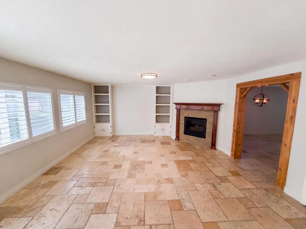 5105 Mendip Oceanside, CA 92057