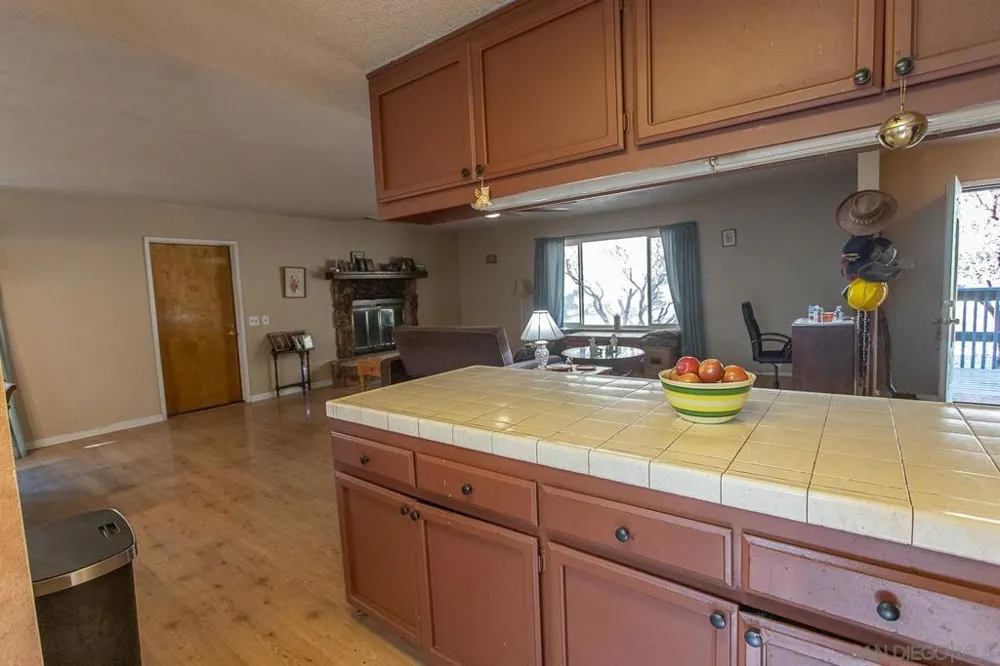 8076 Pine Blvd Pine Valley, CA 91962