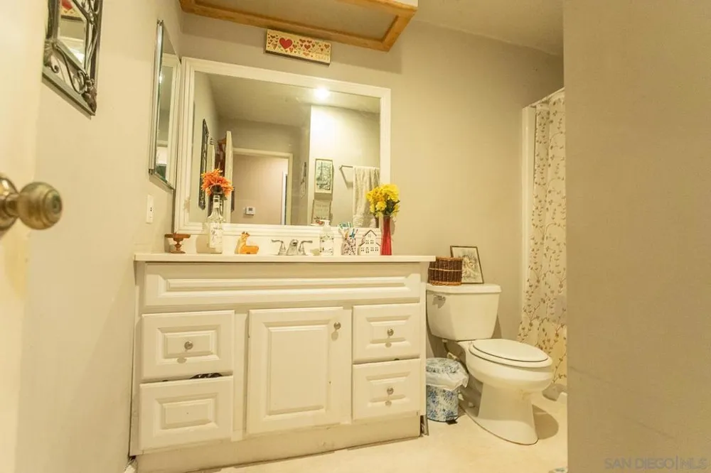 8076 Pine Blvd Pine Valley, CA 91962