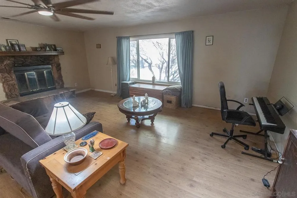 8076 Pine Blvd Pine Valley, CA 91962