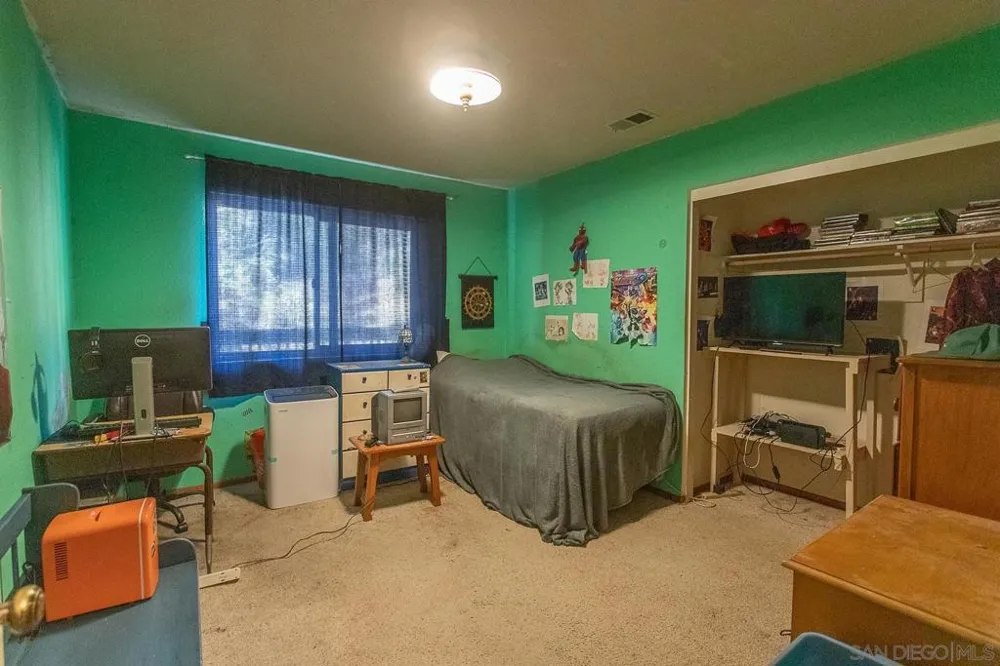 8076 Pine Blvd Pine Valley, CA 91962