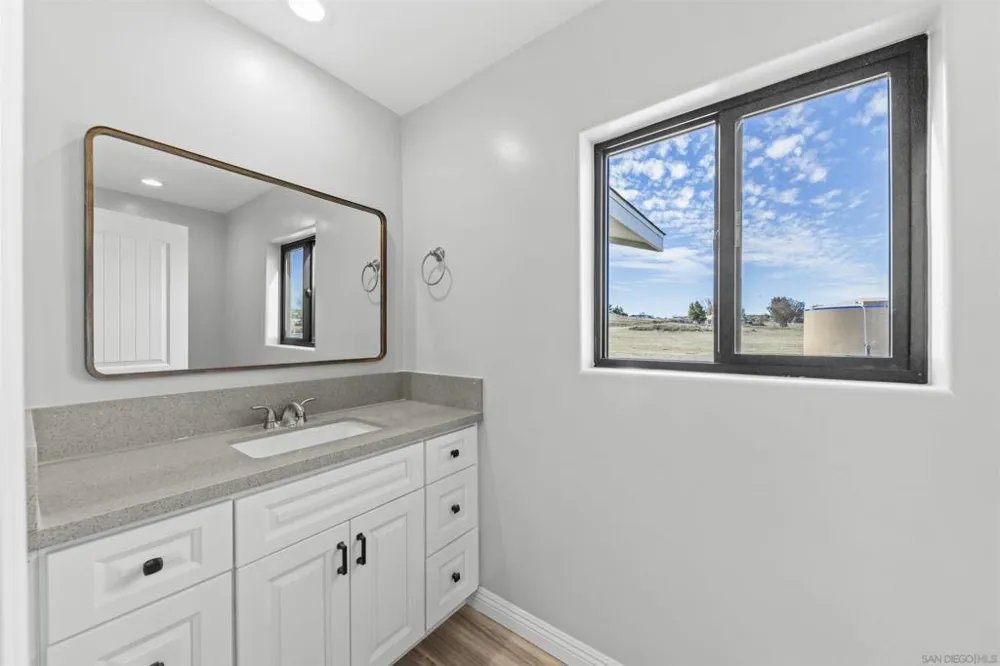 49670 Chickasaw Ct Aguanga, CA 92536