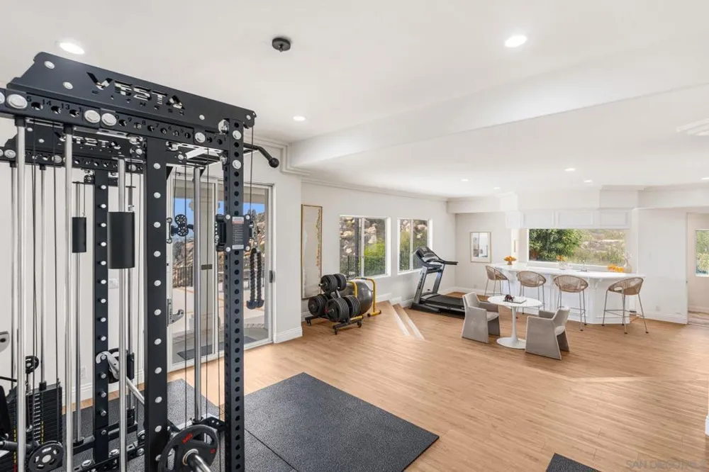 9604 Misty Meadow Lane Escondido, CA 92026