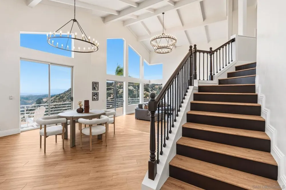 9604 Misty Meadow Lane Escondido, CA 92026