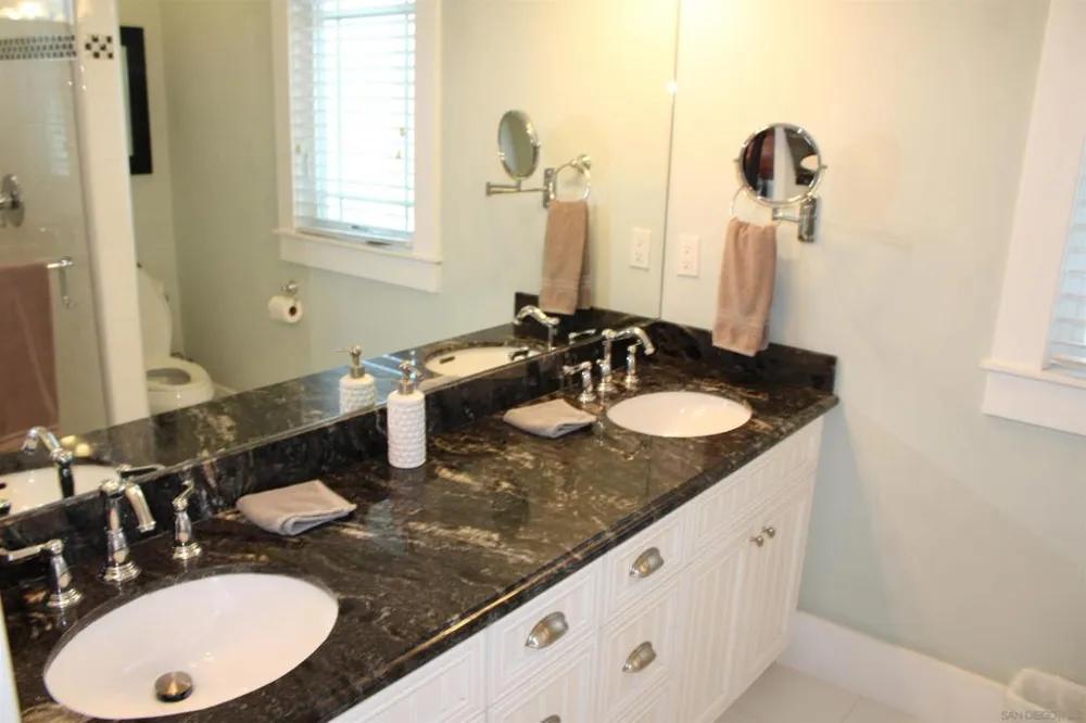 851 G Ave Coronado, CA 92118