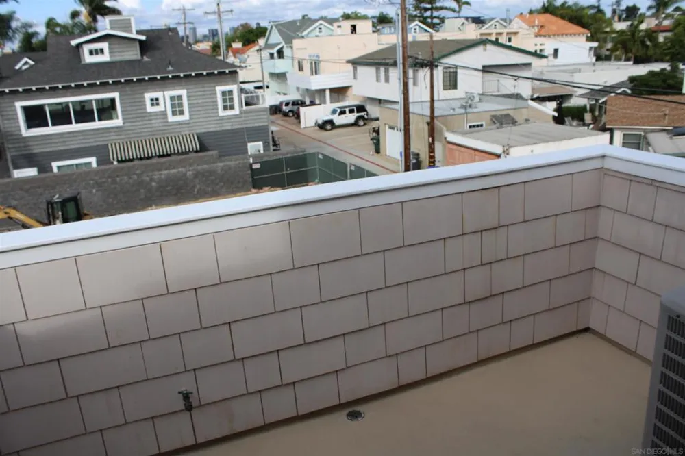 851 G Ave Coronado, CA 92118