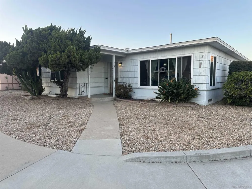 4901 Curry San Diego, CA 92115