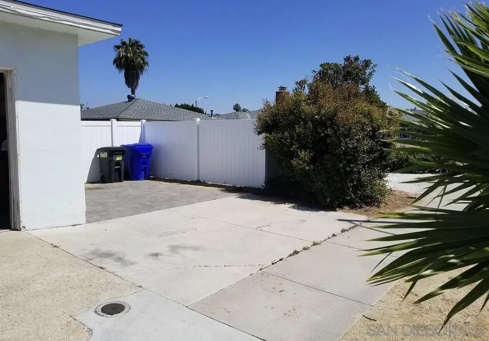 4901 Curry San Diego, CA 92115