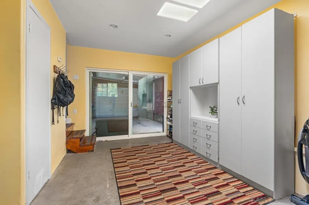 7787 Orien Ave La Mesa, CA 91941