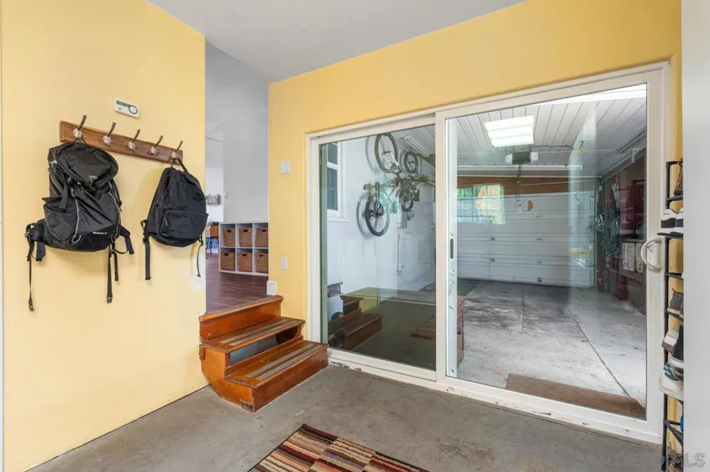 7787 Orien Ave La Mesa, CA 91941
