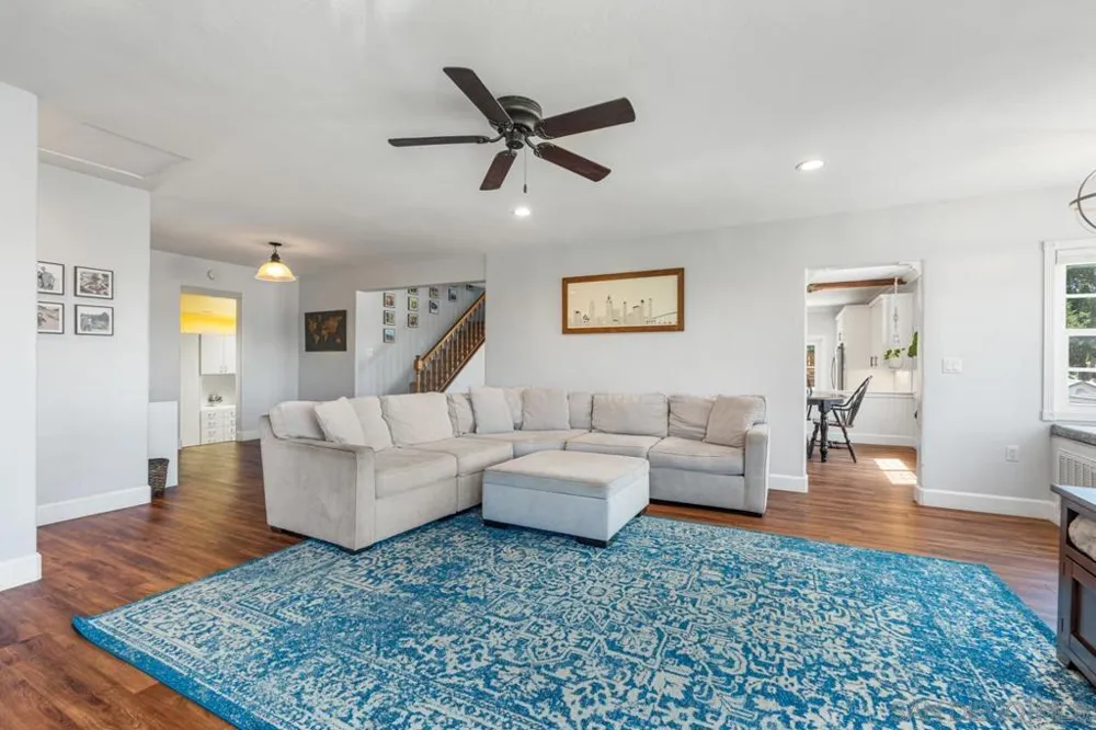 7787 Orien Ave La Mesa, CA 91941