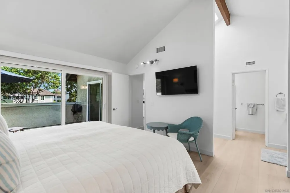849 Bluebell Ct Carlsbad, CA 92011