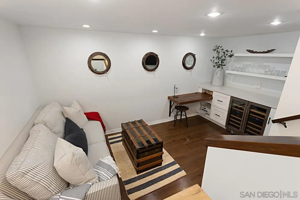 Address Not Shown Del Mar, CA 92014