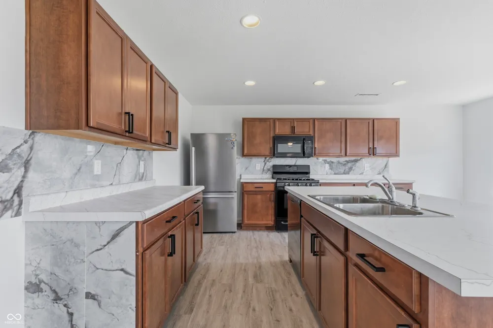 10525 Broadford Street Indianapolis, IN 46239