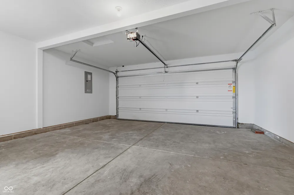 10525 Broadford Street Indianapolis, IN 46239