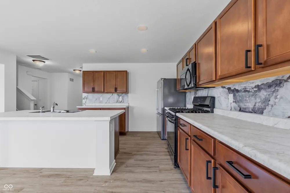 10525 Broadford Street Indianapolis, IN 46239
