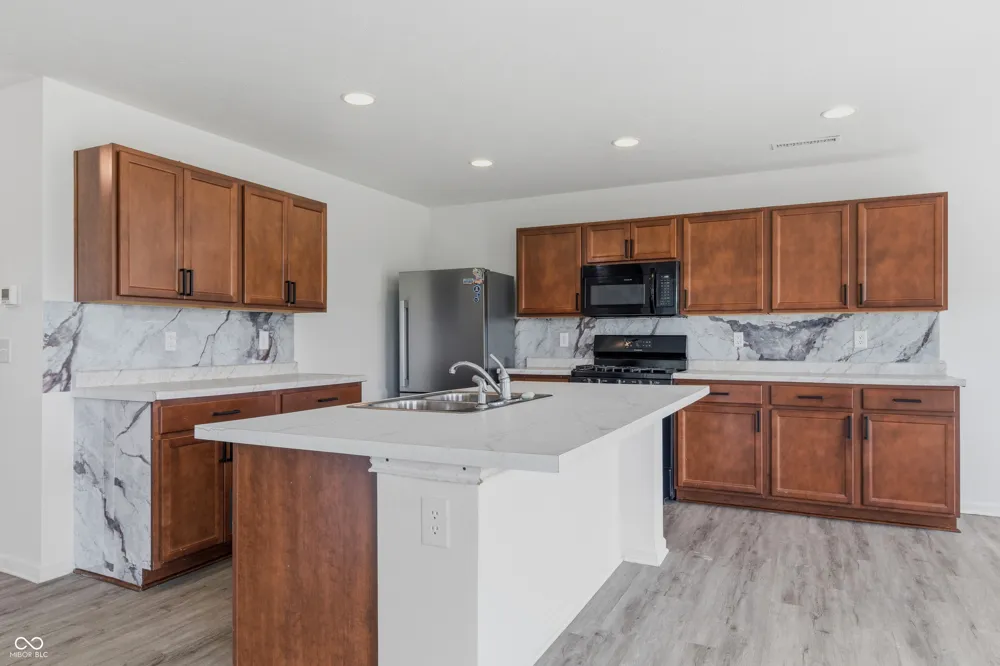10525 Broadford Street Indianapolis, IN 46239